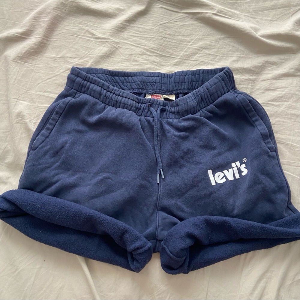 navy blue levi’s comfy sweat shorts